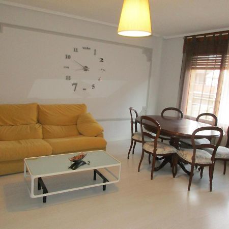 Sabiñánigo Apartamento Pirineo Aragones מראה חיצוני תמונה