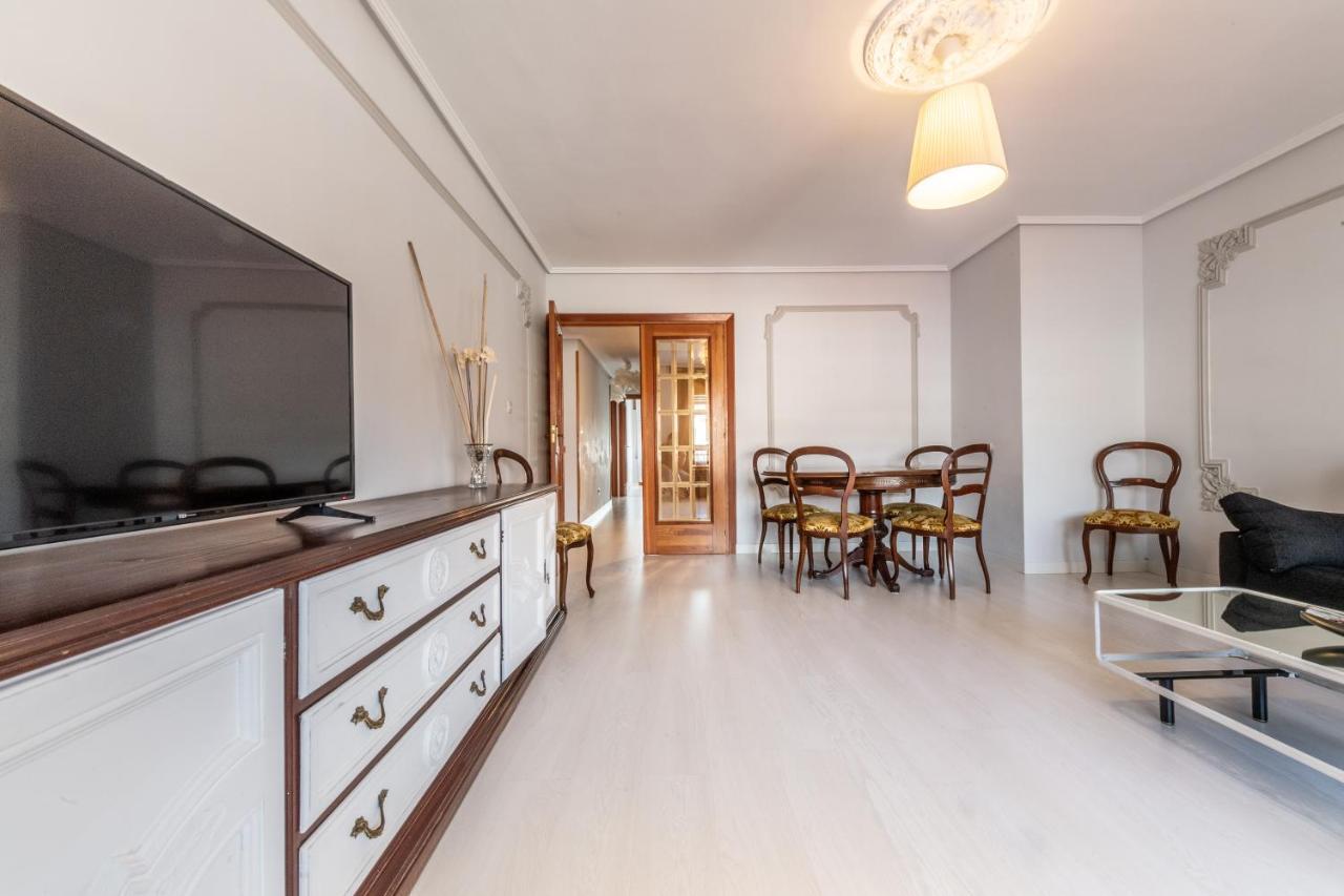 Sabiñánigo Apartamento Pirineo Aragones מראה חיצוני תמונה
