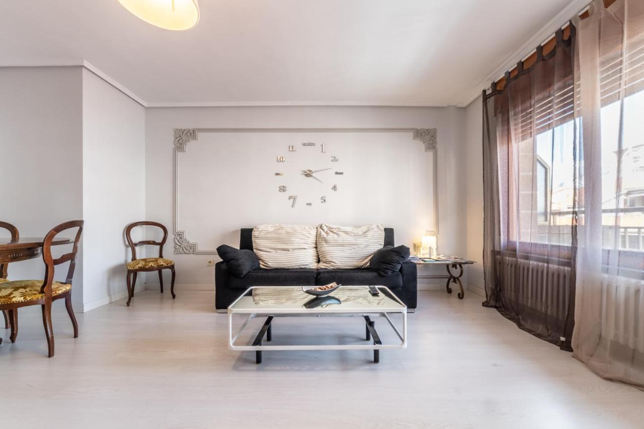 Sabiñánigo Apartamento Pirineo Aragones מראה חיצוני תמונה