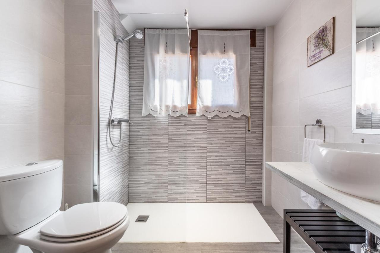 Sabiñánigo Apartamento Pirineo Aragones מראה חיצוני תמונה